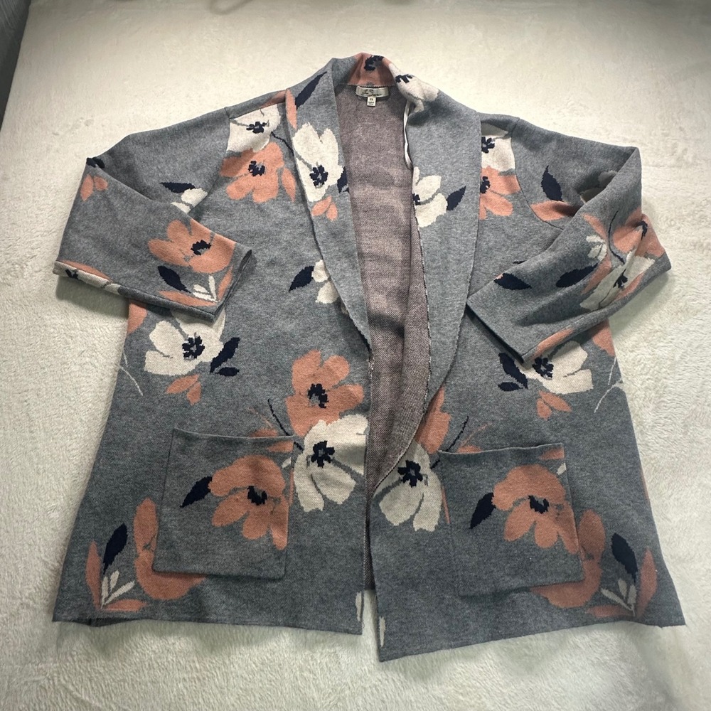 Les Serein Gray Floral Open Front Cardigan Sweater Shawl Collar 2X SNX70891